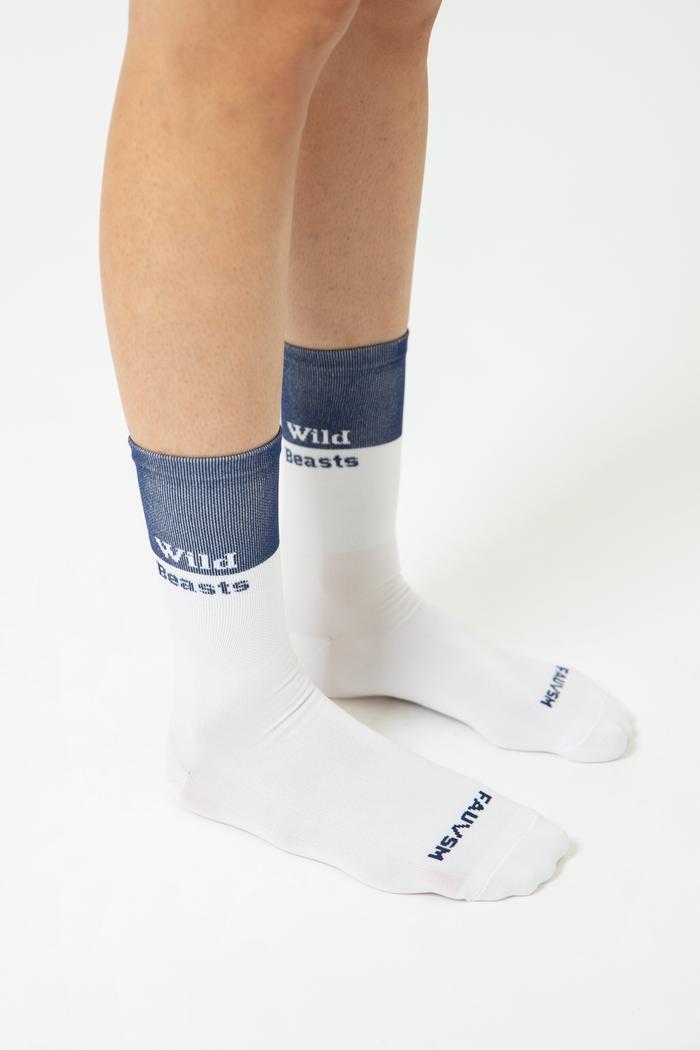 Gambar Comme Studios Fauvsm Socks - Biru dari Comme Studios Online Store undefined Tokopedia