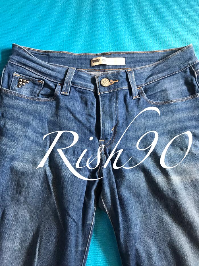 Gambar Levi's CELANA JEANS WANITA PRELOVED / BEKAS PAKAI SIZE 29 dari rish90 undefined Tokopedia
