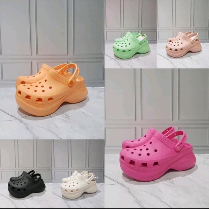 Sendal Crocs Clog Classic Bae Platform Clogs 8cm Hitam, 37/38 di  Onestoppedia Tokopedia