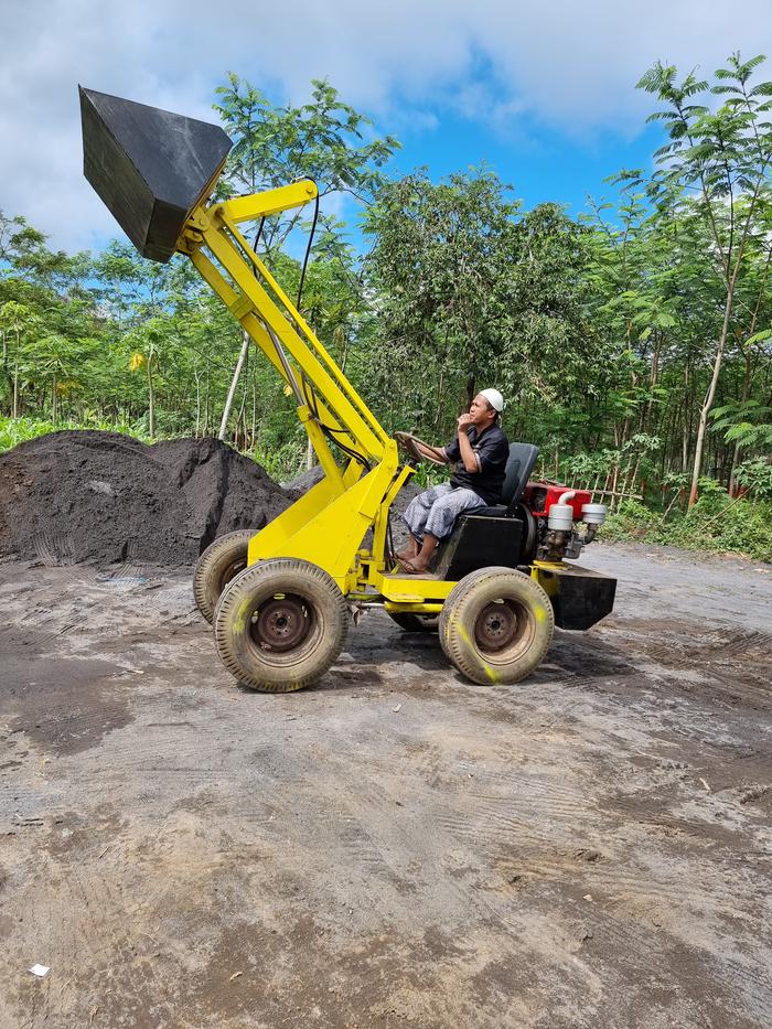 Gambar Mini loader rakitan - mesin bensin dari rukun abadi-57 undefined Tokopedia