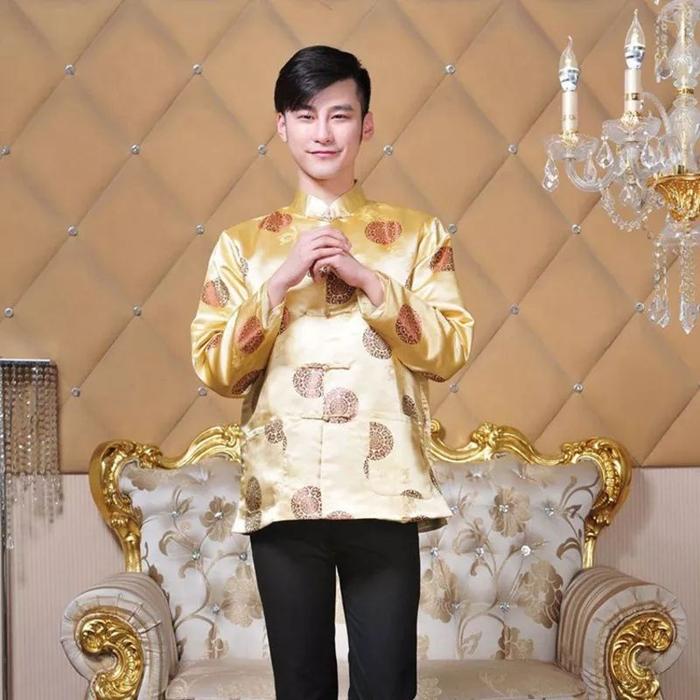 Gambar baju cheongsam pria dewasa full furing lengan panjang fashion imlek - coin kuning dari Caramela Fashion undefined Tokopedia