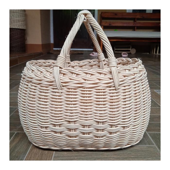 Gambar tas rotan keranjang hampers Lebaran dari Revalia Collection. id undefined Tokopedia