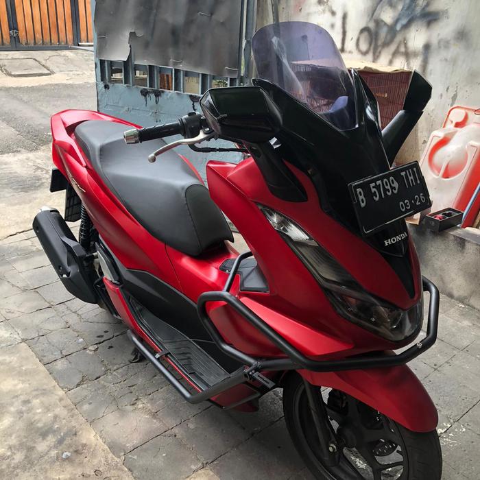 Gambar Crashbar PCX 160 New Tubular PCX 160 Pelindung Body PCX 160 NEW 2021 - Crasbar saja dari Diamond Motor Shop undefined Tokopedia