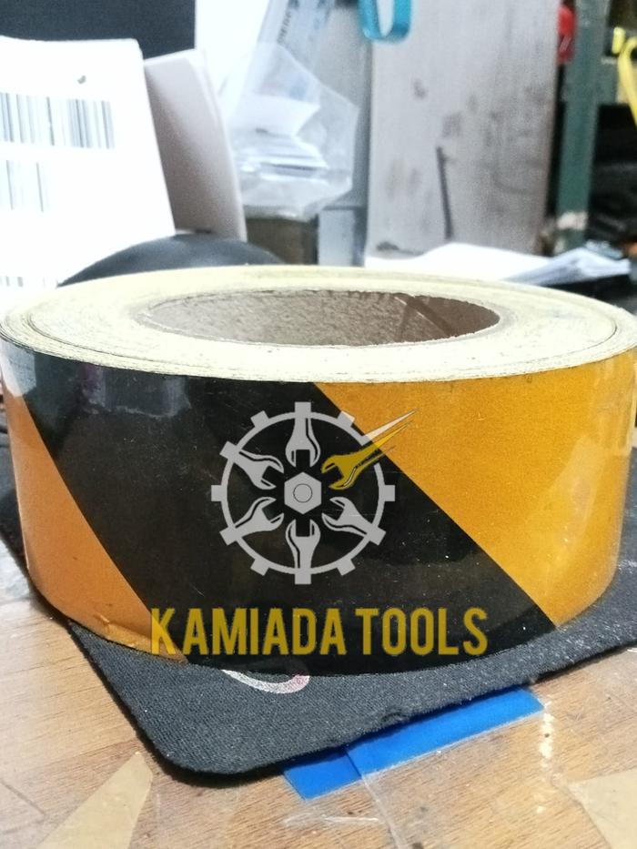 Gambar Sticker Polish Line/Sticker Reflektif/Sticker Police Line/Sticker Poli dari Kamiada Tools undefined Tokopedia