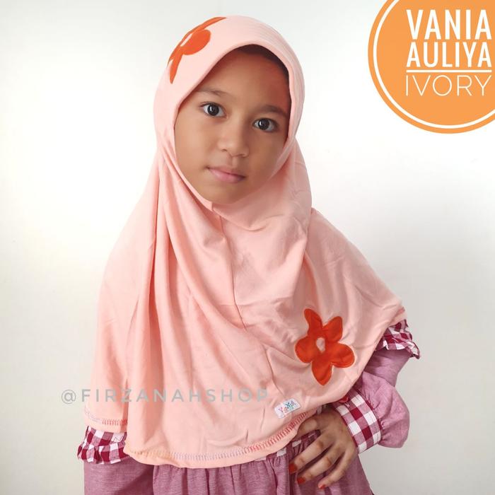 Gambar GROSIR jilbab anak lucu VANIA motif bunga Auliya - Ivory dari Firzanah Shop undefined Tokopedia
