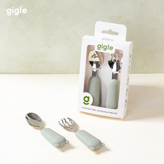 Gambar Stainless Steel 316 Spoon & Fork Set w/ Silicone Handle / Sendok Bayi - Sage Green dari Gigle Official undefined Tokopedia