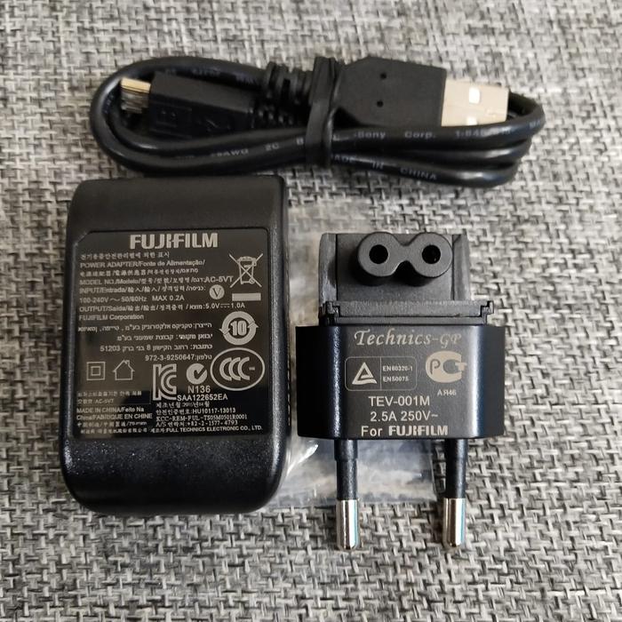 Gambar Charger Adapter Fujifilm Original - Full Kabel dari yudhistira jaya electronic undefined Tokopedia