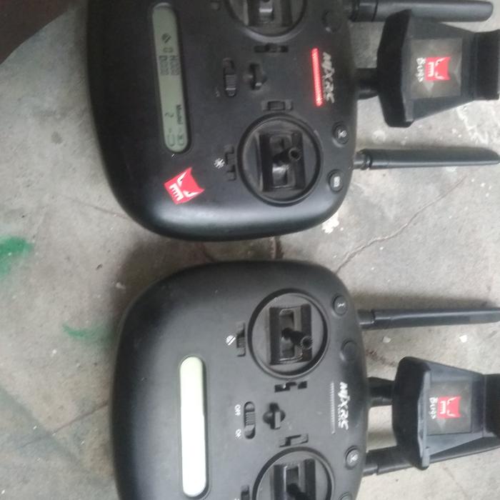 Gambar 2 dua buah remote control controller drone mjx bugs 2 b2 b 2 dari iwan drone ok undefined Tokopedia