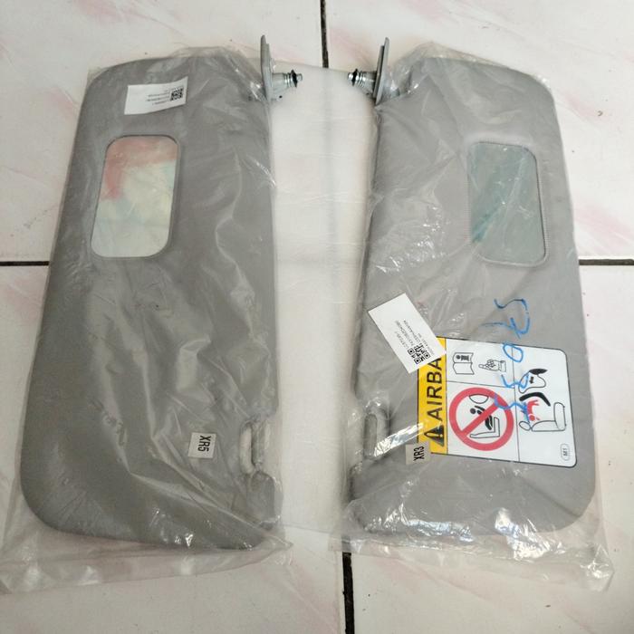Gambar Sun Visor Avanza Xenia Veloz Pelindung Panas Sinar matahari Original dari ghibran fariz acessories undefined Tokopedia
