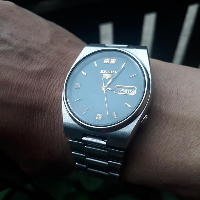 Gambar jam tangan seiko 5 automatic 832550 dari Rahmat jam undefined Tokopedia