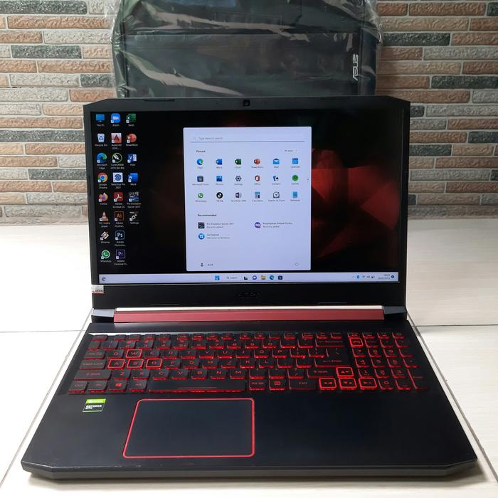 Jual ACER NITRO AN515 54/CORE i5-8300H/NVIDIA GTX 1050/SSD 256
