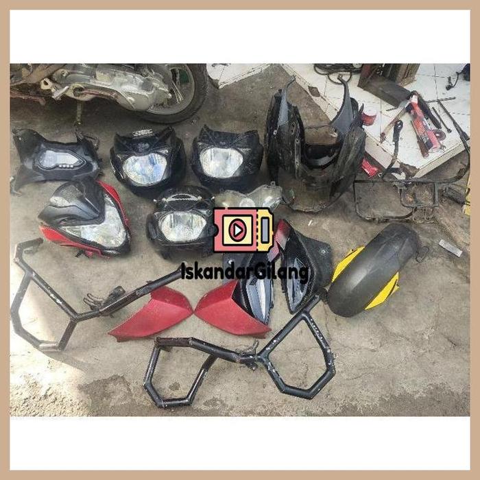 Gambar headlamp pulsar 180 & ns 200 fairing pulsar 220 lengkap breket - pulsar, 180 dari iskandargilang undefined Tokopedia