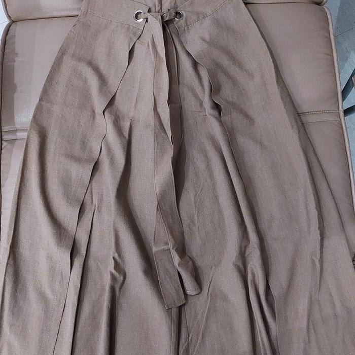 Gambar preloved celana kulot stylish dari uci2thys undefined Tokopedia