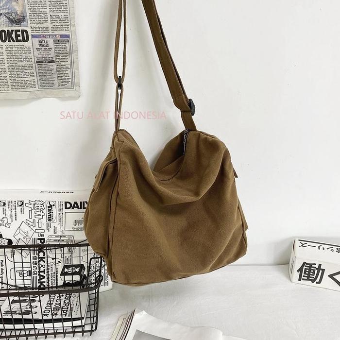 Gambar satu alat - kathana 100% canvas tebal premium tas selempang pria - CHOCO CARAMEL dari jian bagstore undefined Tokopedia