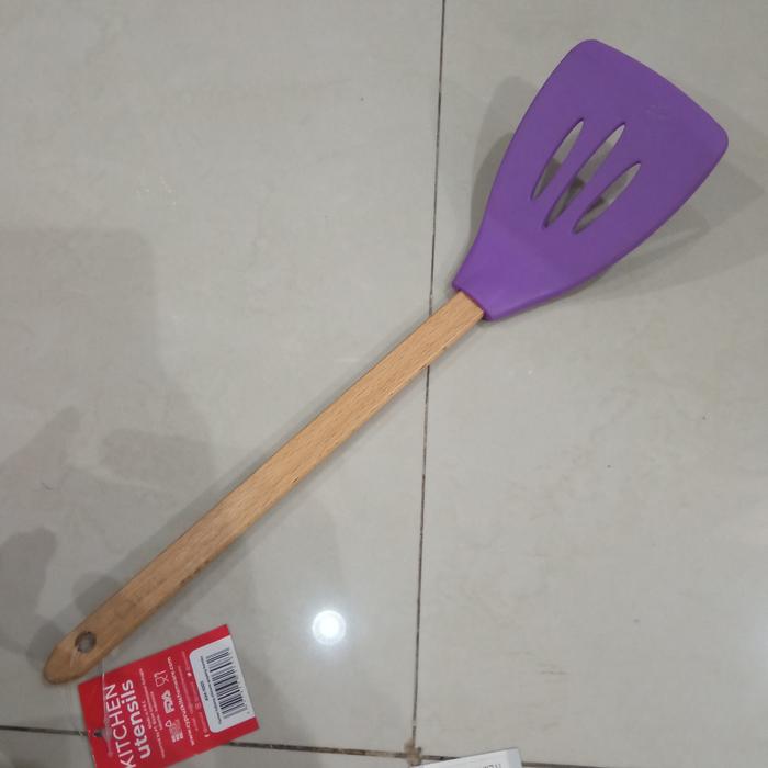 Gambar OBRAL SALE!! Spatula Sutil Silicone Gagang Kayu Oil Brush Soup Kocokan - AM1001 dari HomeRepublic undefined Tokopedia