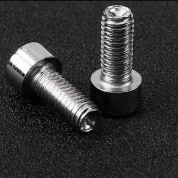 Gambar Aksesoris Sepeda Murah Meriah - baut rak minum dari sepedamania7 undefined Tokopedia