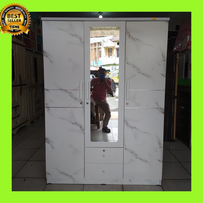 Gambar lemari pakaian 3 pintu minimalis dari FURNITURE CIKAMPEK undefined Tokopedia