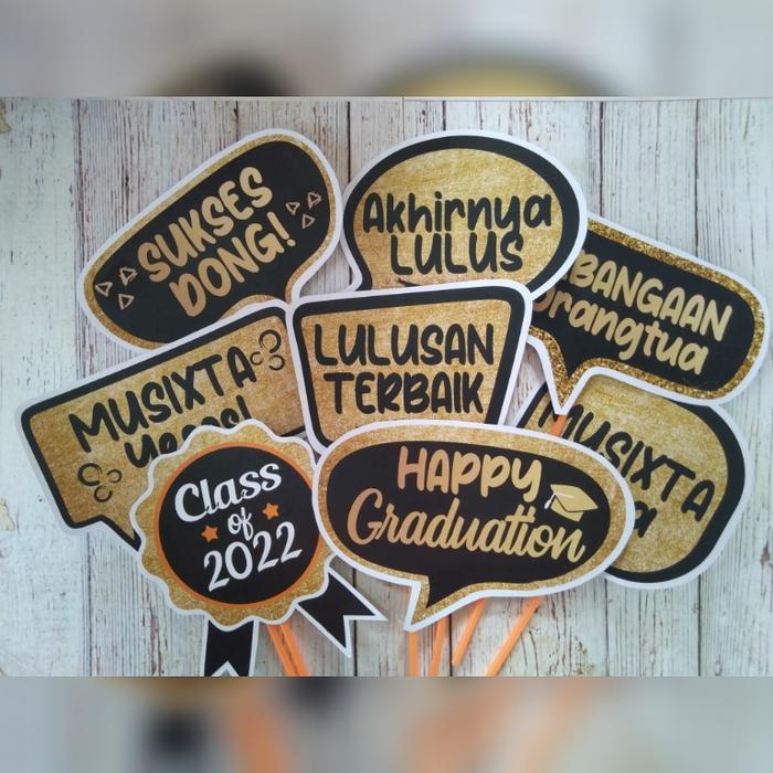 Gambar PAKET PROPS FOTO PHOTOBOOTH KELULUSAN WISUDA ANNIVERSARY SEKOLAH - PAKET 1 - 8 PCS, Tidak dari Komiqu Merchandise undefined Tokopedia