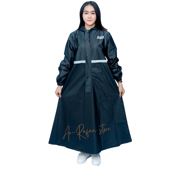 Gambar Jas Hujan Gamis / Jas Hujan Wanita Bahan PVC 0,25 Premium By MATAR - Gamis Hitam, L dari Ar Rafan Store undefined Tokopedia