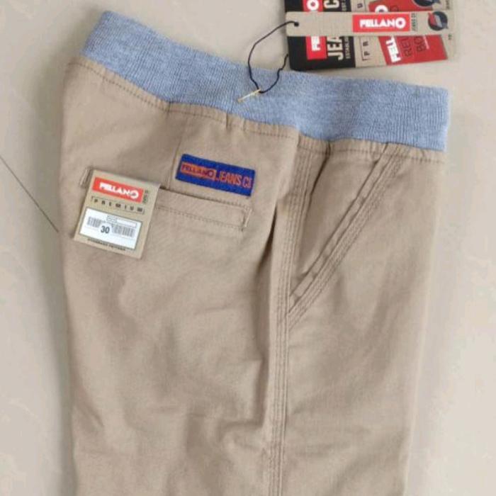 Gambar celana pendek pria surfing distro premium renang - Mocca dari @DESTA_STORE undefined Tokopedia