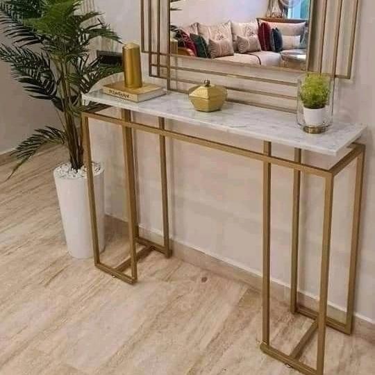 Jual meja ruang tamu warna gold elegan/meja hias dekorasi - Kota