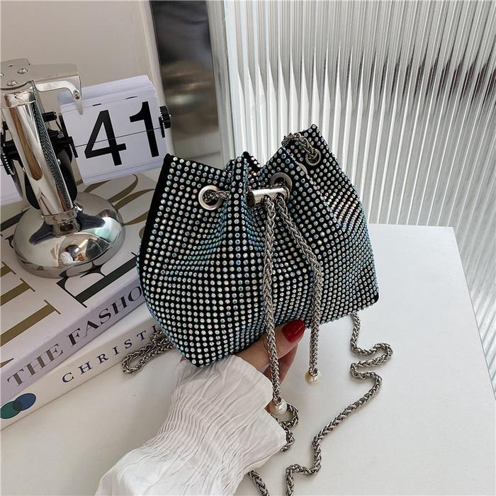 Gambar Tas Selempang Wanita Import Slingbag Cewek Impor (1kg muat 4 pcs) - Biru-Silver dari Kito.ID undefined Tokopedia
