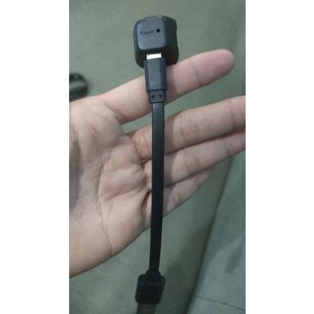 Gambar charger smartband / smartwatch merk lenovo tipe micro usb dari Gavyn Olshop undefined Tokopedia