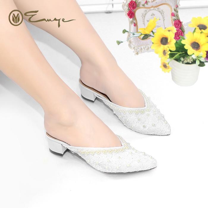 Gambar Emye - Wedding Shoes Jumbo Wanita Brukat Payet Bigsize 42-46 - Putih, 42 dari Emye_NEW undefined Tokopedia