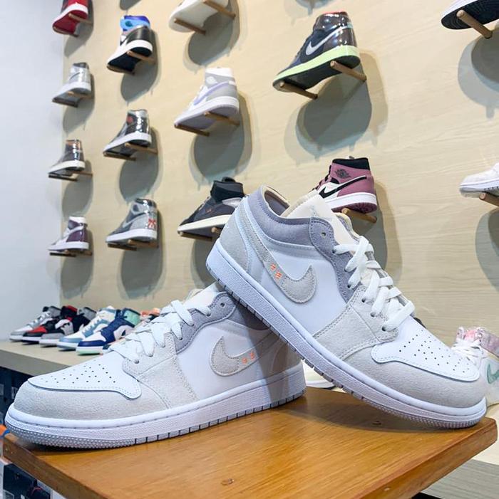 Air Jordan Low SE Craft Inside Out Cream (100% Authentic) 43 di  Gallerysneaker Original Tokopedia