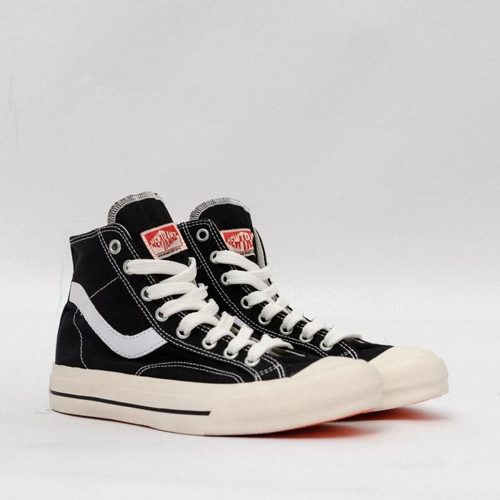 Jual SEPATU PRIA SNEAKERS NEW TRANZ OLDSKOOL SERIES Hitam pendek