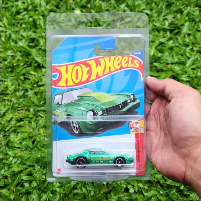 Gambar Hot Wheels Super Treasure Hunt original Indonesia - '81 Camaro dari Indonesia.keren undefined Tokopedia