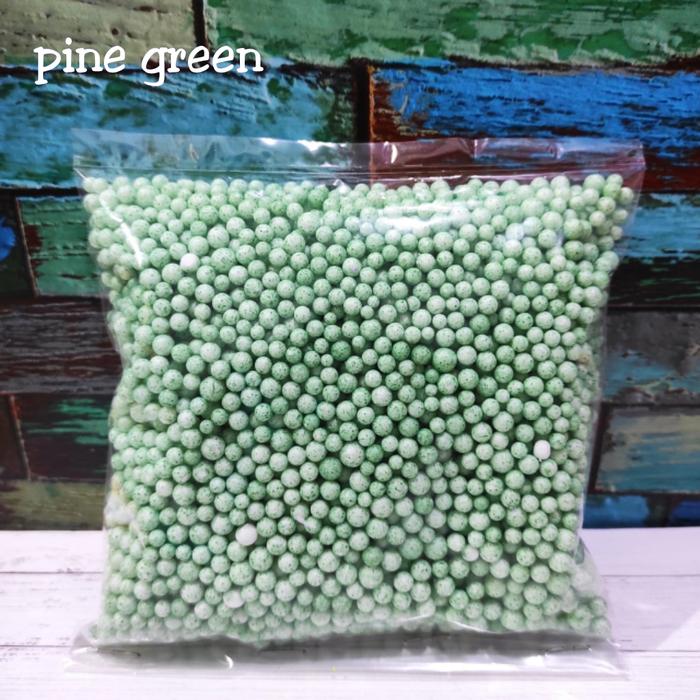 Gambar butiran styrofoam warna/floam/butiran gabus undian/isi giftbox/slime - pine green dari yora paper undefined Tokopedia