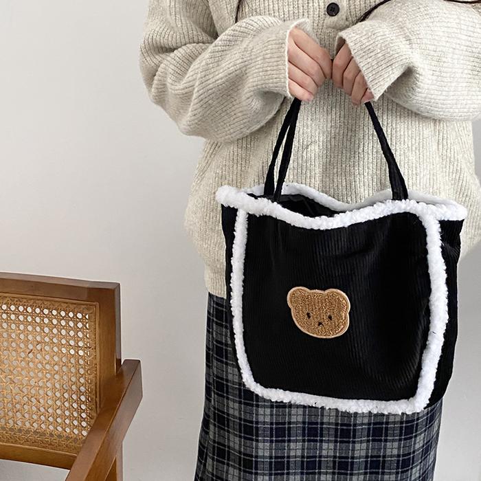 Gambar Mismi Merlin Tote Bag Tas Selempang Wanita Korean Style Plush - 20M - Hitam Kecil dari Mismi Official Store undefined Tokopedia