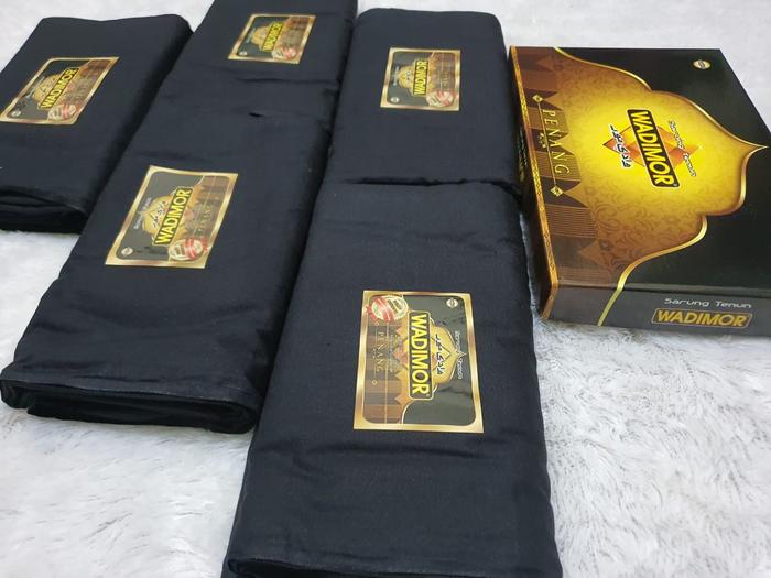 Gambar Bisa COD Wadimor Sarung Hitam Polos Sarung Wadimor Polos Hitam Sarung Wadimor Polos Putih Hitam Muslim Dewasa Santri Katun - HITAM PH, All Size dari PUTRA HMM undefined Tokopedia