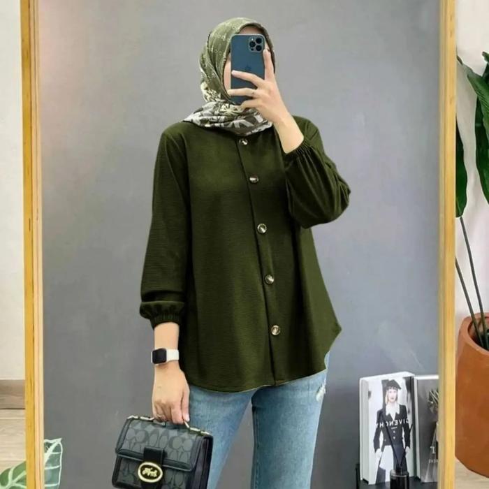 Gambar Kemeja Wanita Lengan Panjang Polos Crinkle Kemeja devanka Shirt - army, L dari TOF Store_NEW undefined Tokopedia