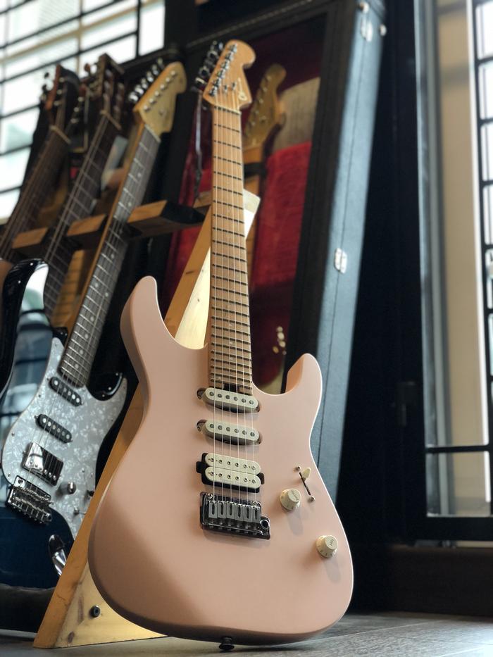 charvel Pro-Mod つっこむ Series Dinky DK24 HSS