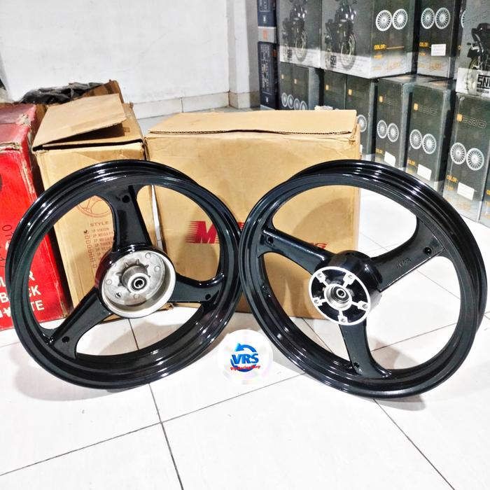 Gambar Velg racing velg ring 17 tapak lebar Yamaha Vixion lama Vixion old mgv - Hitam dari Vip Racing Shop undefined Tokopedia