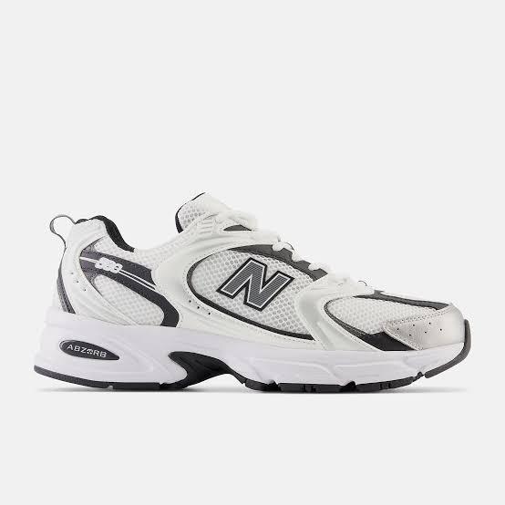 Gambar New Balance 530 White Silver Metallic Black MR530LB ORIGINAL NB 530 - 41.5 dari COBALAGI.CO undefined Tokopedia