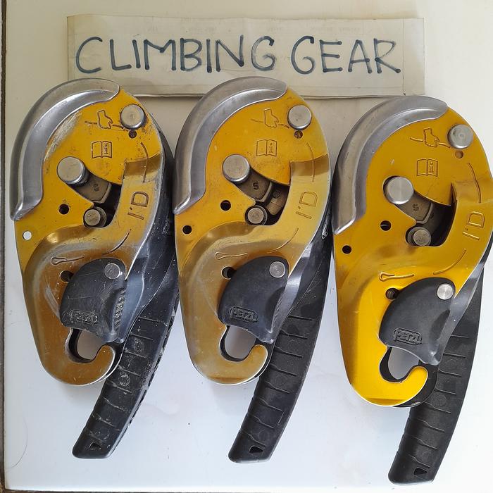 PETZL 活かし ペツル ID
