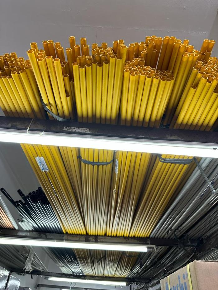 Gambar Pipa LISTRIK PVC 5/8 " 5/8" KUNING PUTIH Tebal 4METER 4M 4 METER M - KUNING(MURALON) dari PEKANBARU GROSIR undefined Tokopedia