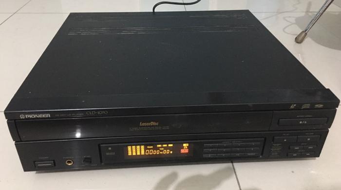 Pioneer CLD-1070 – Lecteur LaserDisc CD/CDV Avec Télécommande Et Manuel