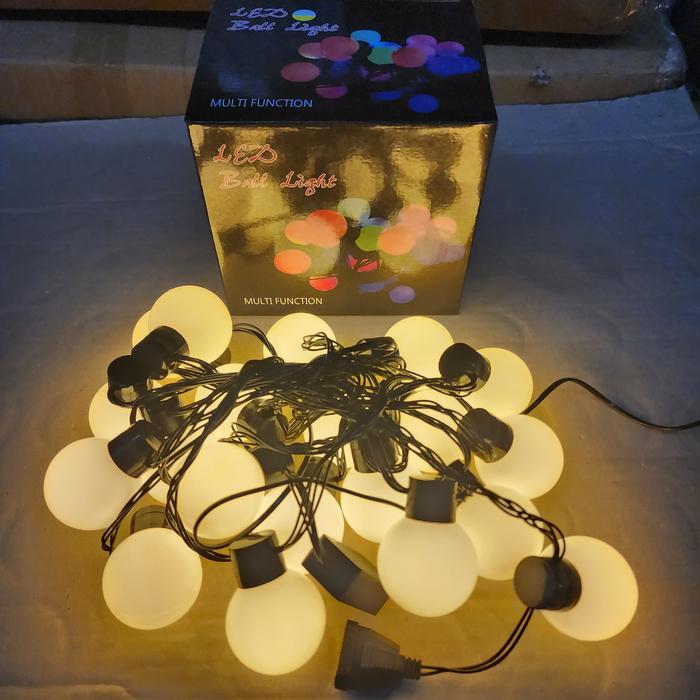 Gambar Lampu Bola Cafe Dekorasi Lampu Minimalis Hiasan Natal Lampu Serbaguna - PB 807 WARMWHIT dari MadisonShop undefined Tokopedia