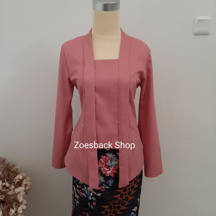 Gambar Kebaya Kutu Baru Katun (Lengan Panjang) - Dusty Pink, M dari Zoes Back undefined Tokopedia
