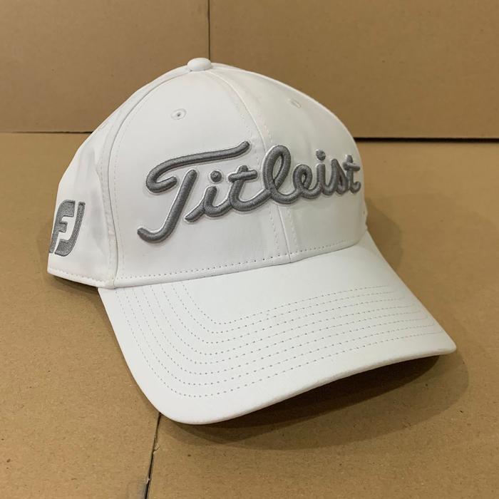Gambar Topi Golf TTLST Original Tour Performance Adjustable Best Price - PTH ABU dari SPORTSKINGDOM undefined Tokopedia