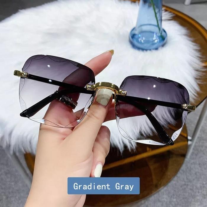 Gambar PL-MX005 Kacamata Hitam Wanita Fashion Gaya Tanpa Bingkai - Gradient Gray dari Aloy Alita Shop_NEW undefined Tokopedia