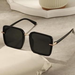 Gambar Emokii Casual Kayla Glasses Kacamata Modis Wanita Fashion Best Seller - Black Gray dari Emokii glasses undefined Tokopedia