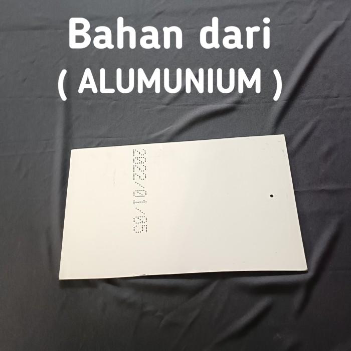 Gambar RAK TUTUP BOX SAYUR DAN BUAH KULKAS PANASONIC KULKAS TYPE LAMA - BAHAN ALUMUNIUM dari GELLERY PART ELECTRONIK undefined Tokopedia
