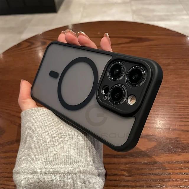 Gambar Translucent Magsafe Case For iPhone 11 12 13 Pro Max Camera Protect - Hitam, Iphone 11 dari Factory Accessories undefined Tokopedia