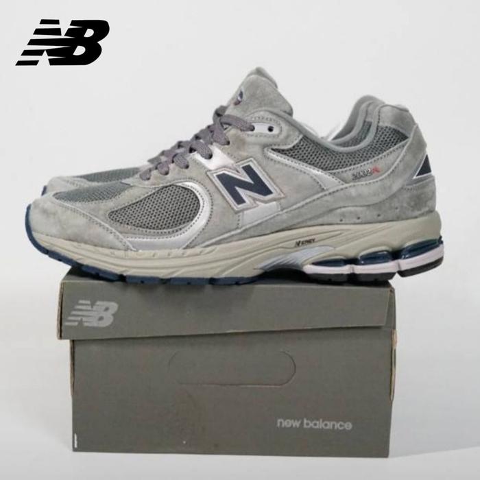 New Balance 2002R Light Gray Sepatu NB New Balance 2002 R Light