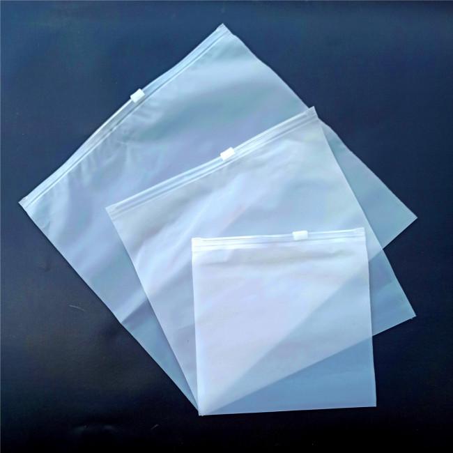 Gambar Plastik Ziplock Baju Kantong Makanan Traveling Pouch Bag Zipper - Polos, 10cm x 15cm dari DCA Online Shop undefined Tokopedia
